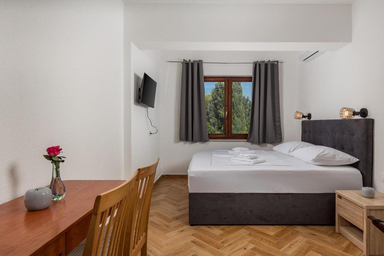 Apartments Jadranka Омишаль Экстерьер фото